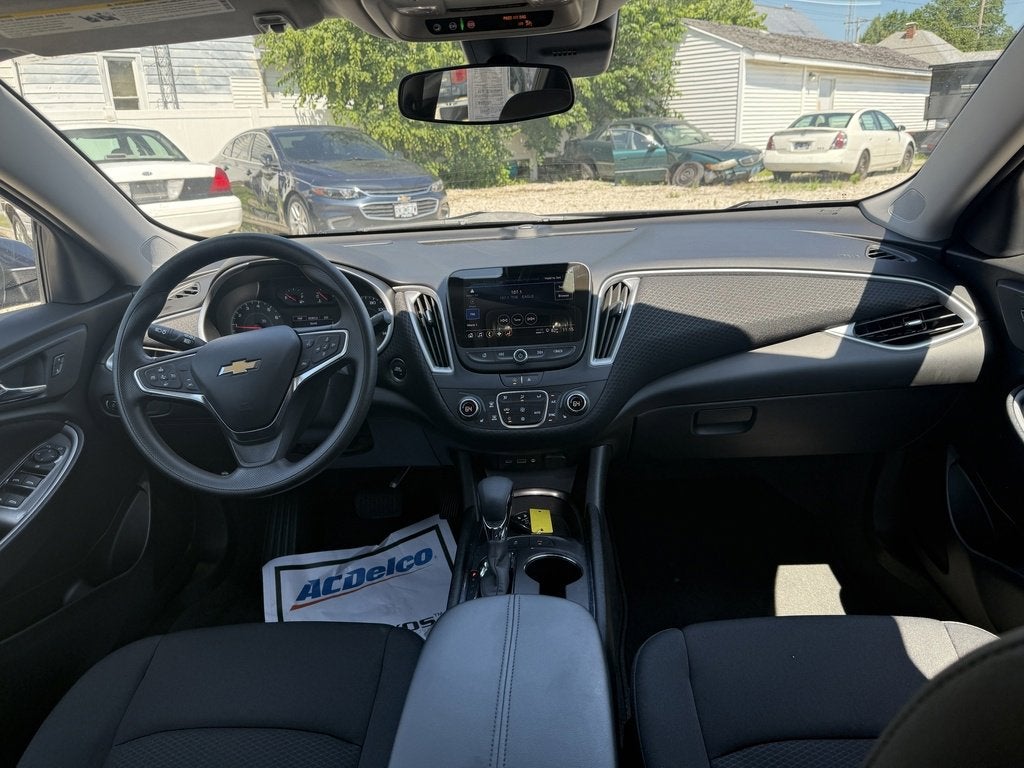 2025 Chevrolet Malibu 1LT