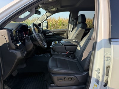 2024 Chevrolet Silverado 3500 HD LTZ