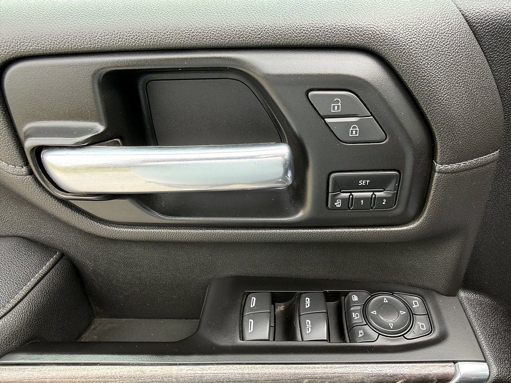 2022 Chevrolet Silverado 3500 HD LTZ DRW