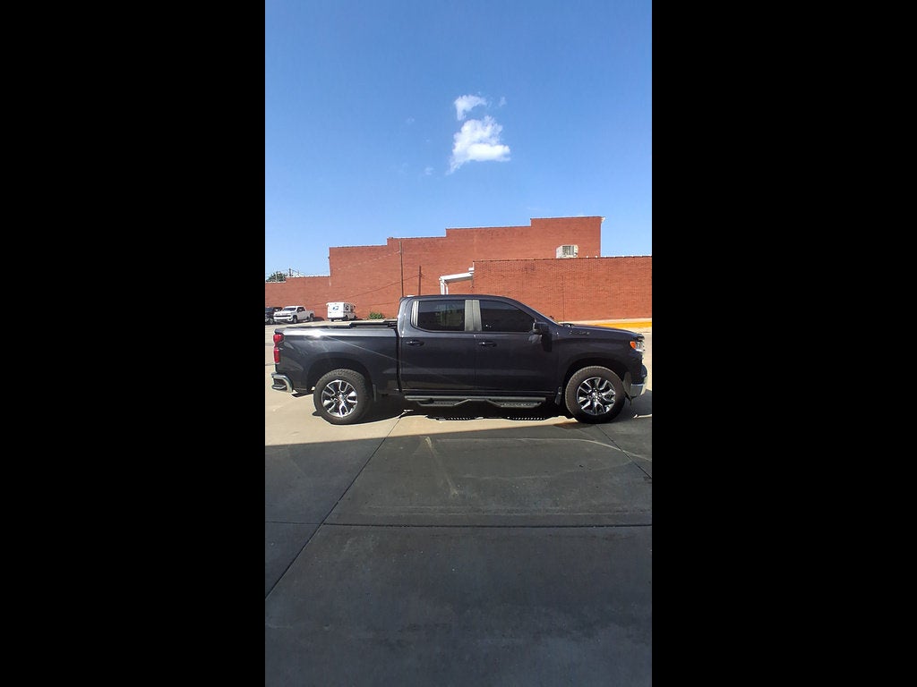 2024 Chevrolet Silverado 1500 LT