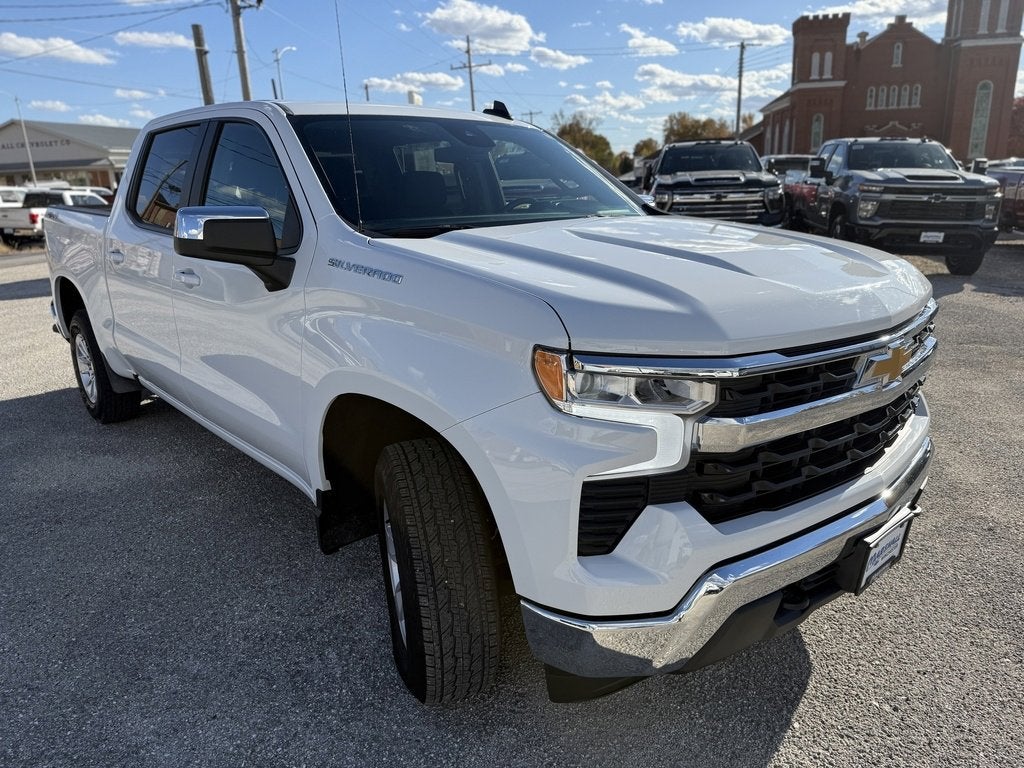 2025 Chevrolet Silverado 1500 LT