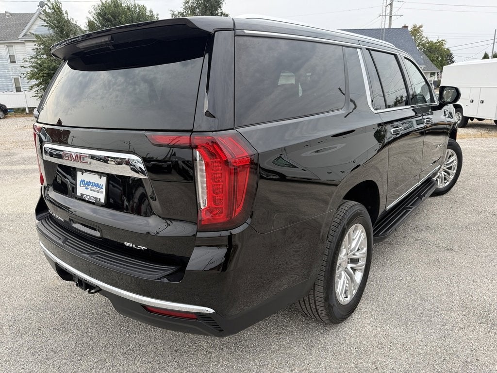 2023 GMC Yukon XL SLT