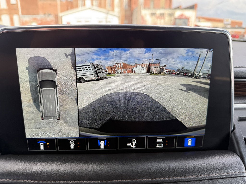 2021 Chevrolet Suburban High Country