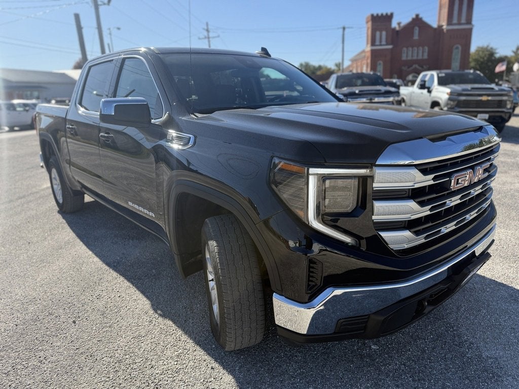 2024 GMC Sierra 1500 SLE