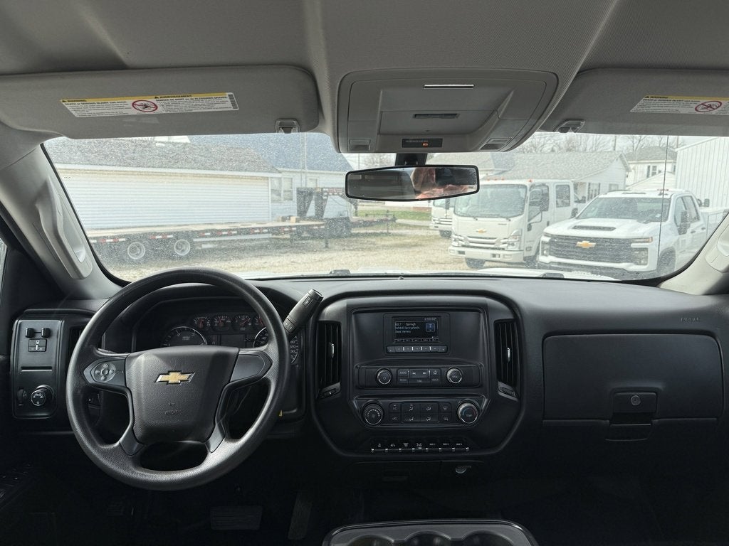 2022 Chevrolet Silverado 5500 HD Work Truck