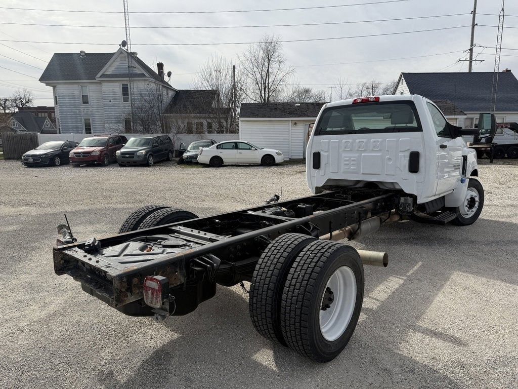 2022 Chevrolet Silverado 5500 HD Work Truck