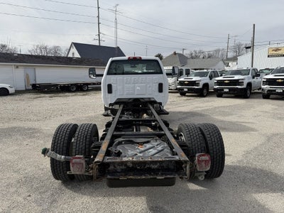 2022 Chevrolet Silverado 5500 HD Work Truck