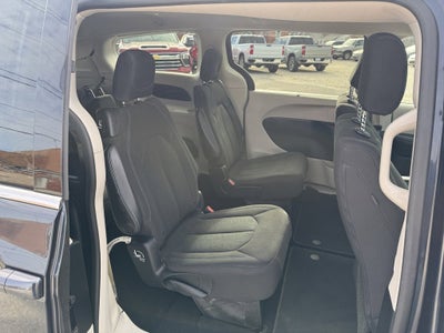 2021 Chrysler Pacifica Touring