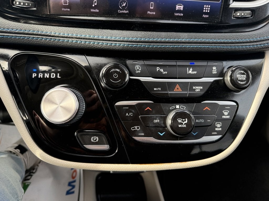 2021 Chrysler Pacifica Touring