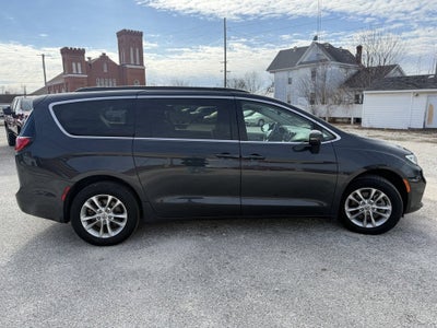 2021 Chrysler Pacifica Touring