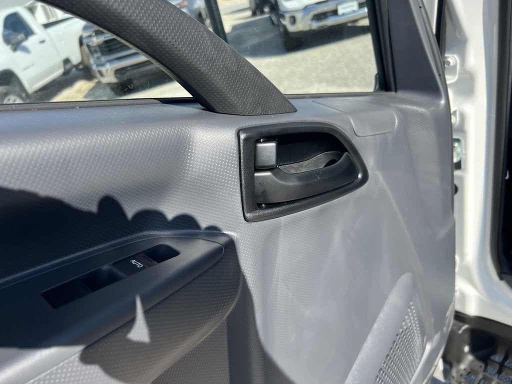 2025 Chevrolet Low Cab Forward 4500 Base