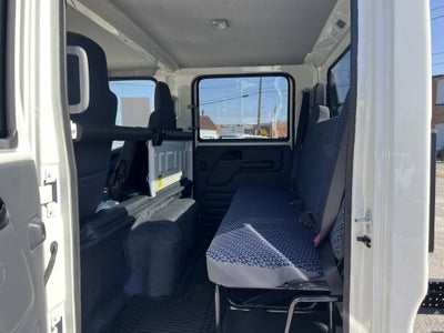 2025 Chevrolet Low Cab Forward 4500 Base