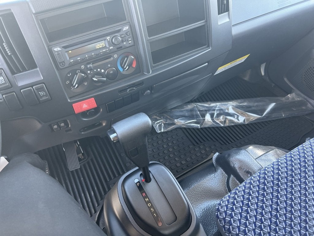 2025 Chevrolet Low Cab Forward 4500 Base