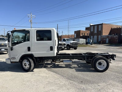 2025 Chevrolet Low Cab Forward 4500 Base