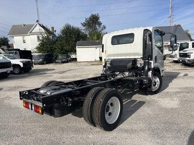 2025 Chevrolet Low Cab Forward 4500 Base