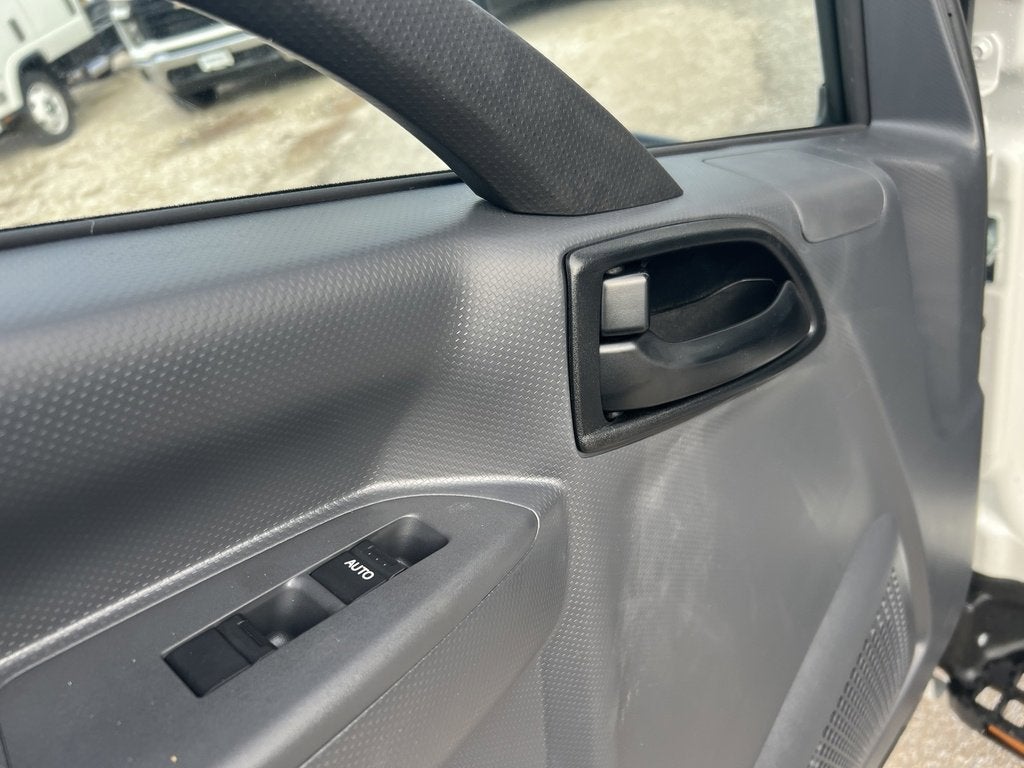 2025 Chevrolet Low Cab Forward 4500 Base