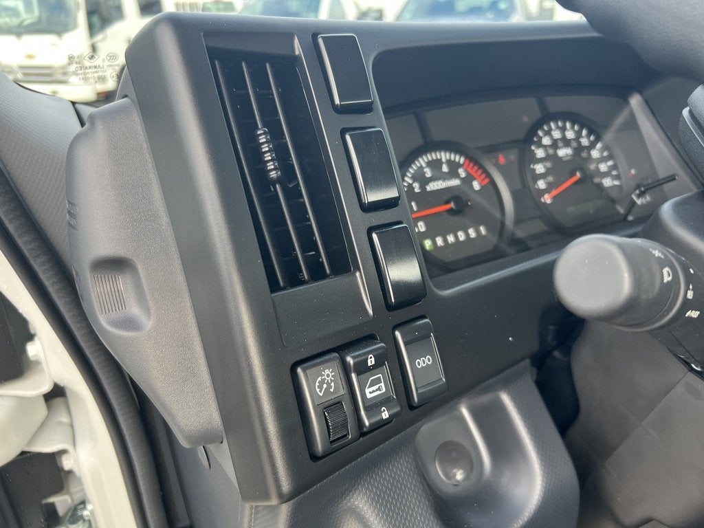 2025 Chevrolet Low Cab Forward 4500 Base