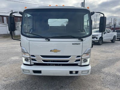 2025 Chevrolet Low Cab Forward 4500 Base