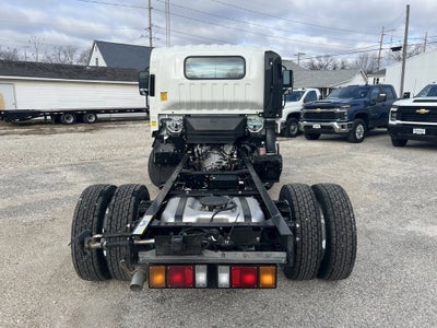 2025 Chevrolet Low Cab Forward 4500 Base