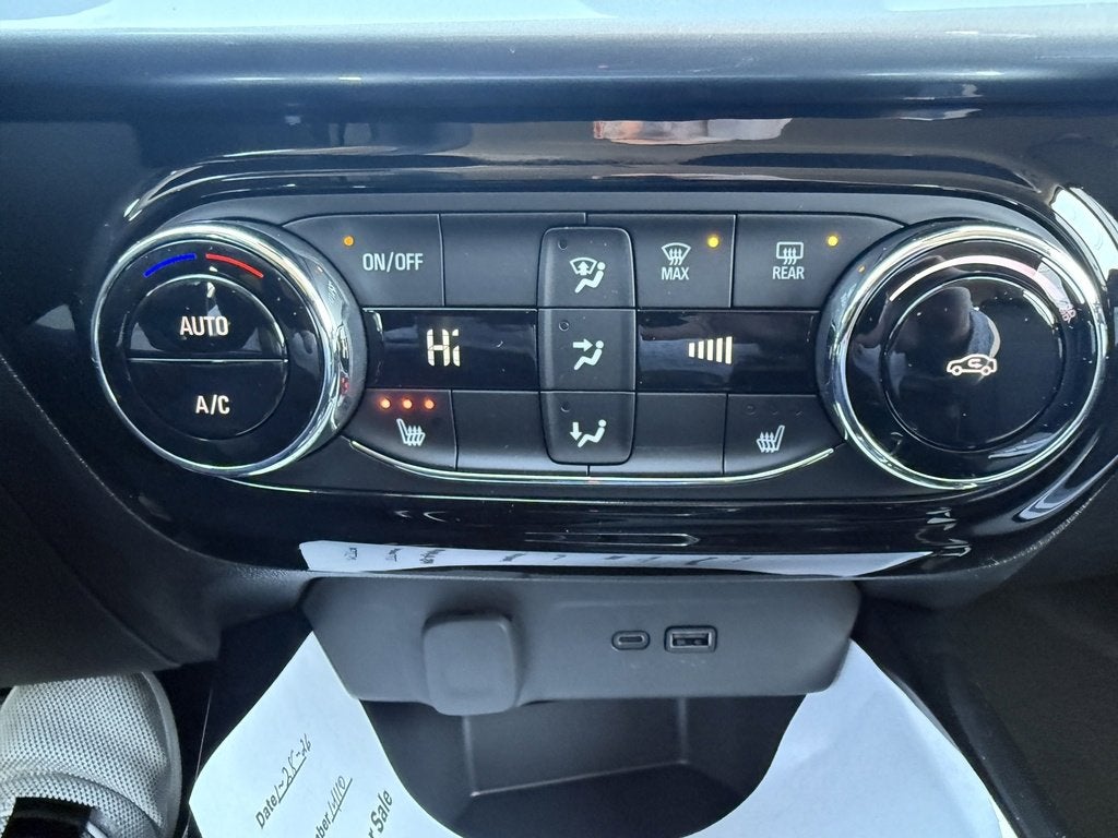 2024 Chevrolet Trax LT