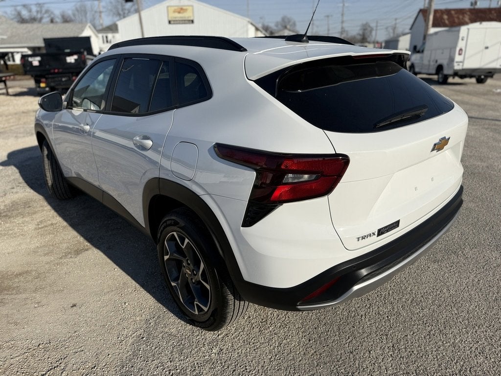 2024 Chevrolet Trax LT